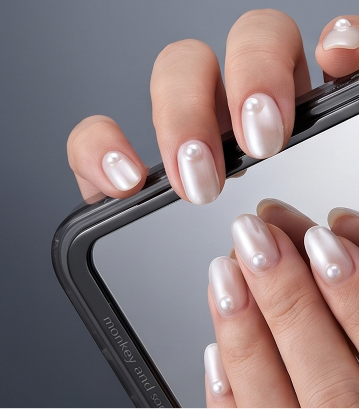 The Ultimate Mirror Case.